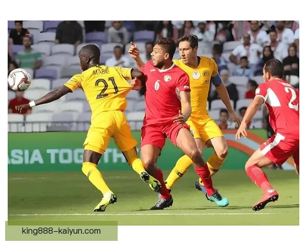 哥伦比亚队强大实力展现，成功挺进国际赛季决赛圈表现亮眼
