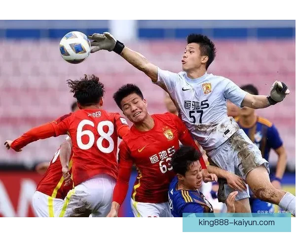 广州队归化球员在新赛季展现出持续提升的竞技状态