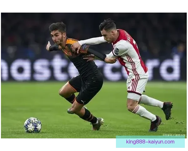 赫鲁斯蒂奇近期赛事表现稳健，状态逐渐回暖引人关注