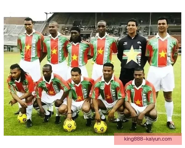 南美足球竞争格局持续演变，各国家队实力差异明显，局势愈发复杂。